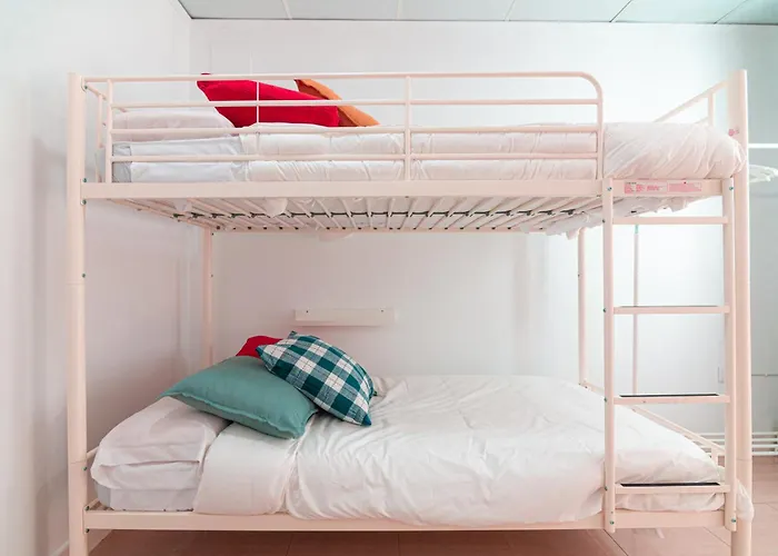 Edomus Esencia Macarena Apartamento